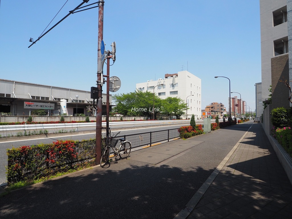 コスモ板橋小豆沢　前面道路
